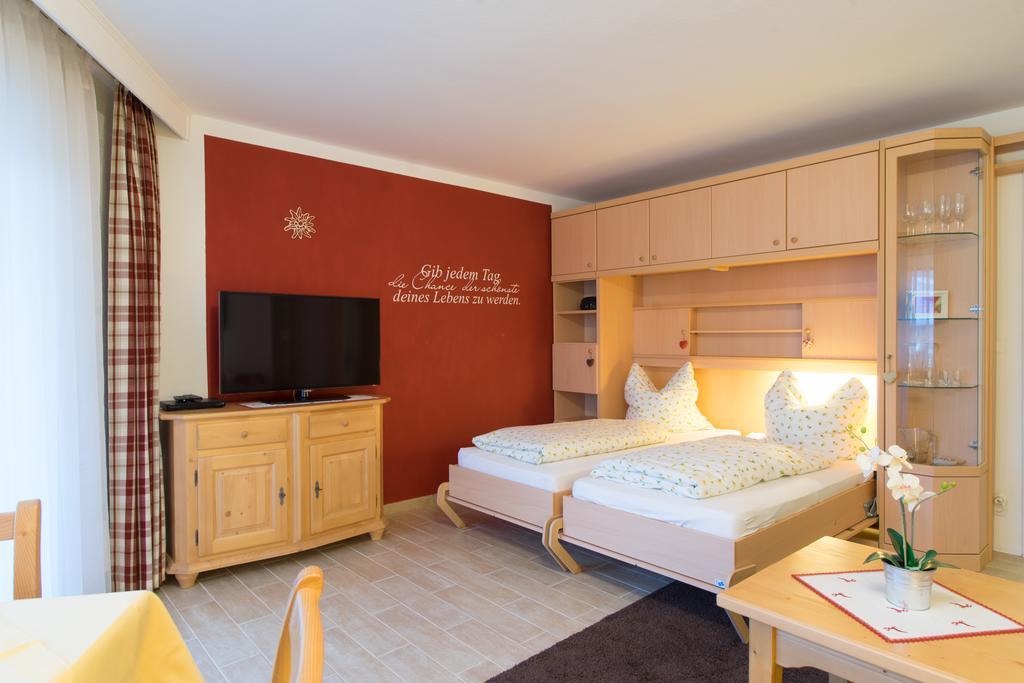 Alpenflair Ferienwohnungen Whg 103 Appartementhaus Nebelhorn Oberstdorf Exterior foto